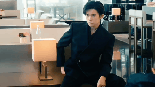 img 1720614561191b4548ff8gy1hrit1llqwwg20zk0k0x6w.gif