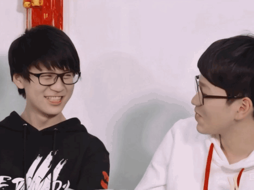 dfZ6de1 (1).gif