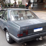 Chevrolet Monza 1.8 SL E '90 de duas portas visto de trás