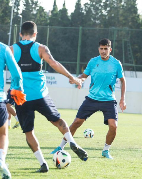 459357568 1062755815850636 5369809741818541785 n.jpg?stp=dst jpg s600x600& nc cat=103&ccb=1 7& nc si.jpg