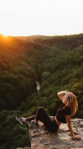4. Womens Hiking.jpg