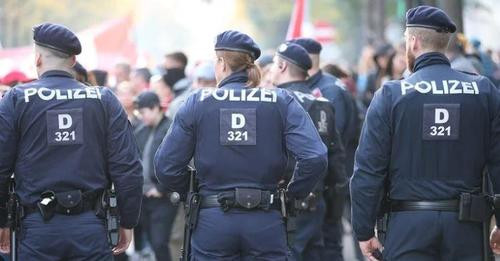 13910202407918118778?url=https%3A%2F%2Feuronews.al%2Fwp content%2Fuploads%2F2023%2F05%2Fpolicia aust.jpg
