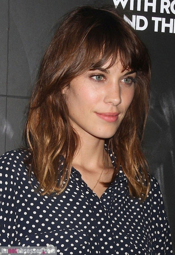 781. Alexa Chung 08 31 2024.1