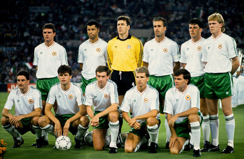 Ireland 1990 Away.jpg