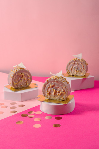 Purple sweet potato roulade 1.jpg