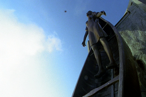Wonderfalls.S01E01.NTSC.DVD.5.1.MPEG 2.REMUX 003.png