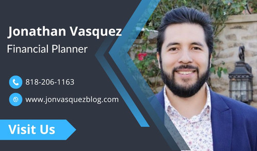 Jonathan Vasquez -  Financial Planner.jpg