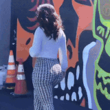 Zw3FCe88 720p ezgif.com optimize.gif