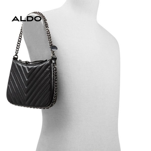 meryls black 009 002 029 alt4 sq wt 600x600.jpg