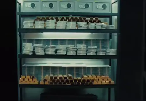 An xP09A4Vwx cropped muted resized.webp