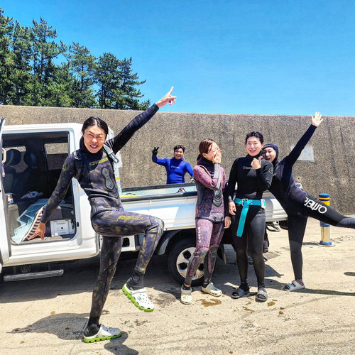 asian756 @nanbadafreediving jeju divingschool