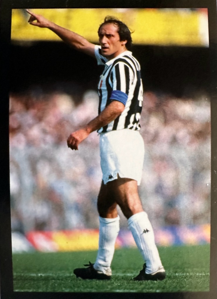 Juventus Europublishing 2017/18 - Figur auswählen 1-100 - Bild 39 von 93