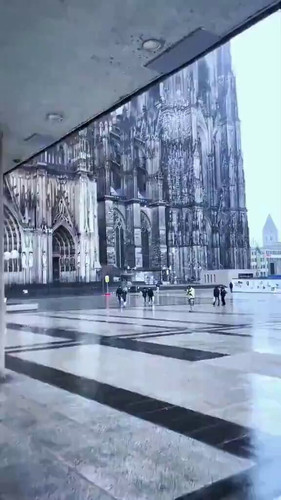 7Ny20R JL5Aq0yS7.jpg