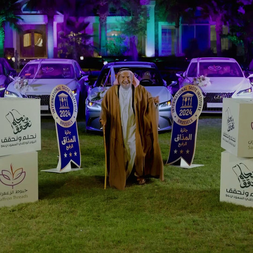 233fNVc2pA A8UdD.jpg