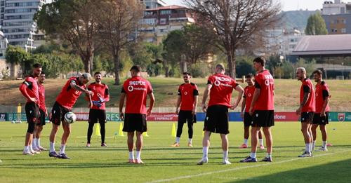 11073548250345048478?url=https%3A%2F%2Fgsh.top media.al%2Fmedia10%2F1725464771 kombetarjashqiptare.j.jpg