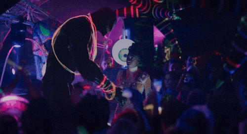 v2 332.gif