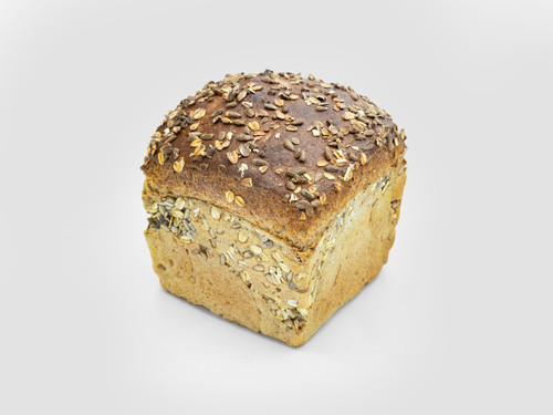 10172973 piekarnia eugeniusz lipinski Food chleb orkiszowy.jpg