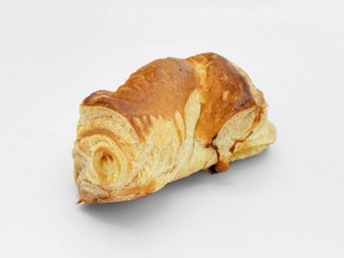 10172973 piekarnia eugeniusz lipinski Food ciastko francuskie z nadzieniem twarogowym.jpg