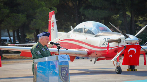 qe7dgmOI kfNGBWO.jpg