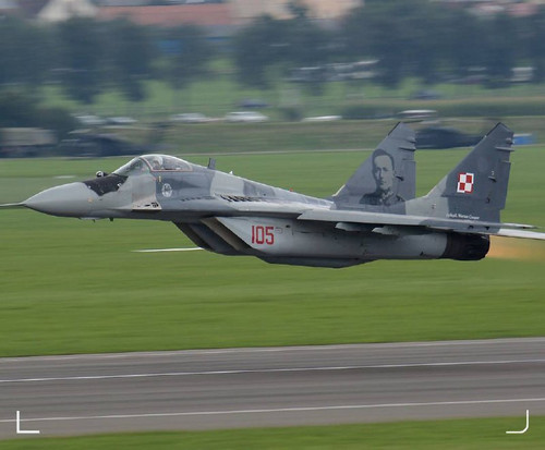 H8CLEfAnmXvKmbvgXWKvSyrfdpEq lx4t1NvsVGJmmXuJpUIR9Iarg GHNTmn4UOz2AX0Fd3y9Wt9dBo3FvwGzy1VUj1nwXbV1rZ.jpg