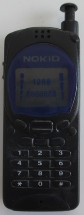 zapalovač MOBILNÍ TELEFON uvnitř aukce 1.jpg
