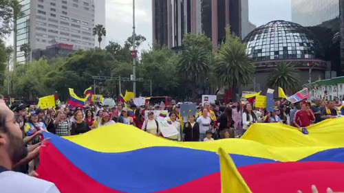 IsV1MNRn 94hO5q7.jpg