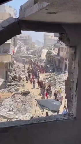 6 tLOgsXcAvCK08x.jpg