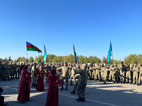 462210555 928677362625771 3269505880774591566 n.jpg?stp=dst jpg s600x600& nc cat=107&ccb=1 7& nc sid.jpg