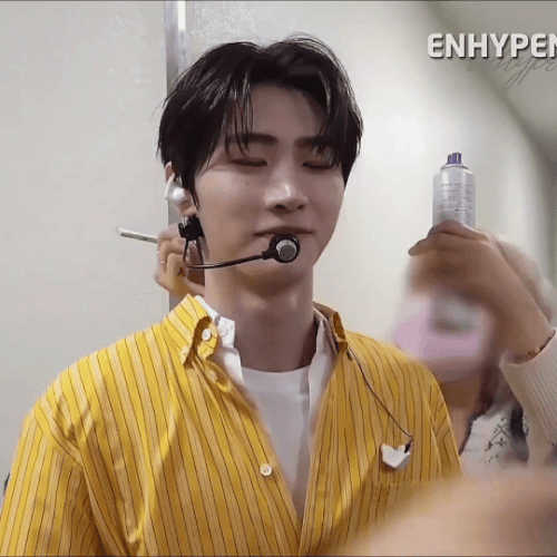 A7861F03 E5C8 48D4 BE5F 34D25359C4E0.gif