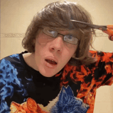 idiot haircut 2 (2).gif
