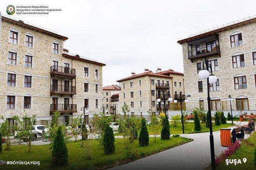 462306487 956302476526032 7504181961412963732 n.jpg?stp=dst jpg p526x395& nc cat=108&ccb=1 7& nc sid.jpg