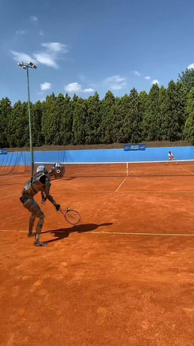 he1xrV1rSS0 cXWC.jpg