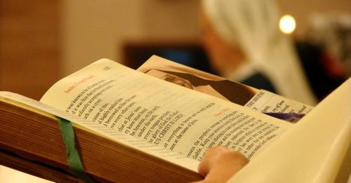 7631900332487029662?url=https%3A%2F%2Fwww.radiomaria.al%2Fwp content%2Fuploads%2F2021%2F11%2Fdivine .jpg