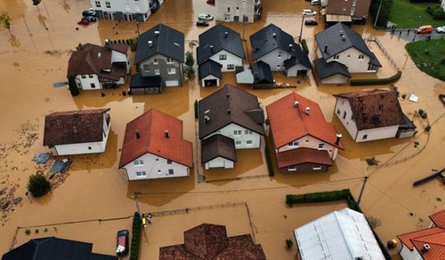 462188941 397722843382852 5260850237000574299 n.jpg?stp=dst jpg p235x350& nc cat=100&ccb=1 7& nc sid.jpg