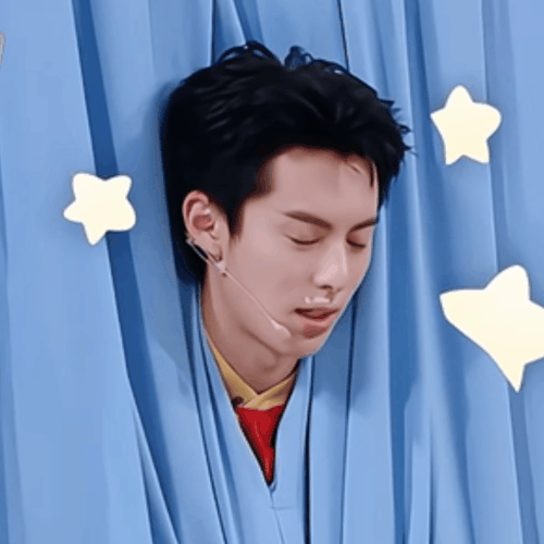 7B5AEF79 41B5 44C0 AE61 9B6DE3E35C71.gif