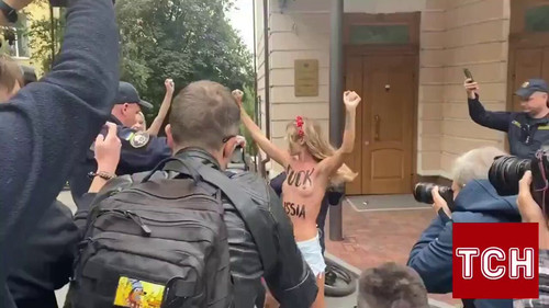  qsDaUZL 64AUiRW.jpg