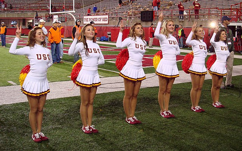091507 USCNeb SongGirls.jpg