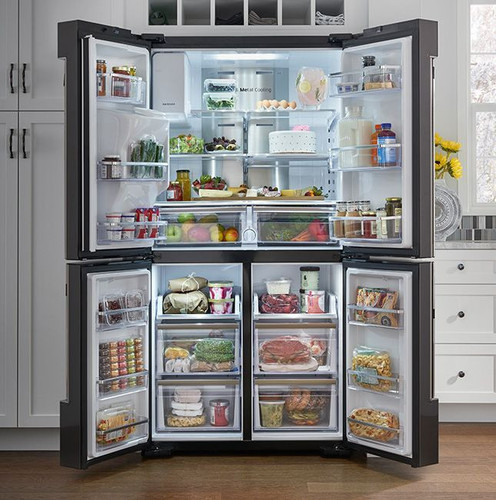 Interview Samsung's new fridge is a smart home hub waiting to happen.jpg