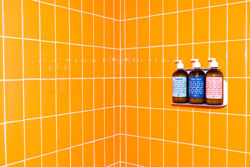 OrangeBathroom 029.jpg