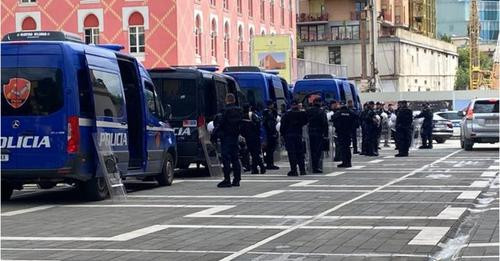 15746237925832879088?url=https%3A%2F%2Fgsh.top media.al%2Fmedia10%2F640 0 670271d0e9b7e.jpg&fb obo=1.jpg