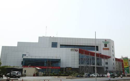 Top Commercial Space for Rent in Suncity Business Tower, Golf Course Road – Available Now.jpg