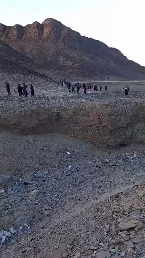 hrama57HowC15pa4.jpg