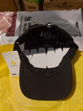 UhjJFnkMPKEC93y.jpg
