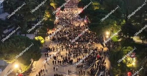 8715700184682896230?url=https%3A%2F%2Fshqiptarja.com%2Fuploads%2F539x308%2F1728319853 dron.jpg%3Fv%3.jpg