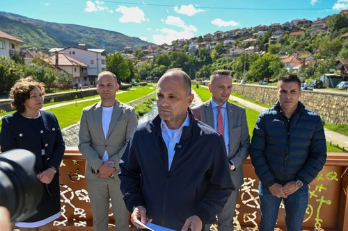 461853133 837482415265075 2414629887862608472 n.jpg? nc cat=110&ccb=1 7& nc sid=127cfc& nc ohc=fy6TR.jpg