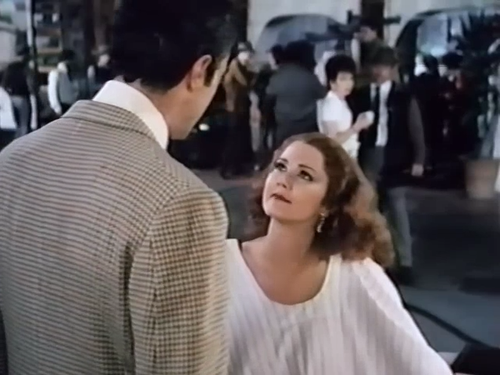 cap Rita Hayworth The Love Goddess (1983) 00 23 37 04.png