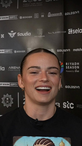 MK jparXhbEUiPh8.jpg