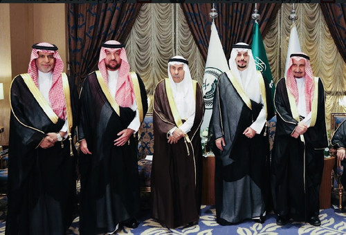 GZTSNTOW8AUWxZ ?format=jpg.jpg