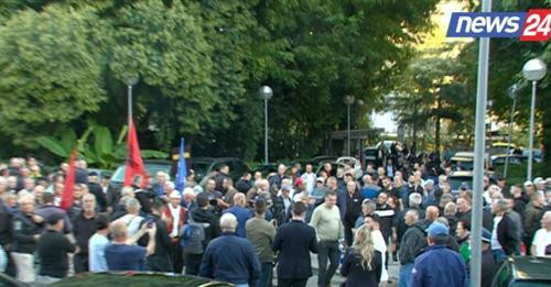 3456577422223296725?url=https%3A%2F%2Fshqiperia ime.com%2Fwp content%2Fuploads%2F2024%2F10%2Fpartia .jpg