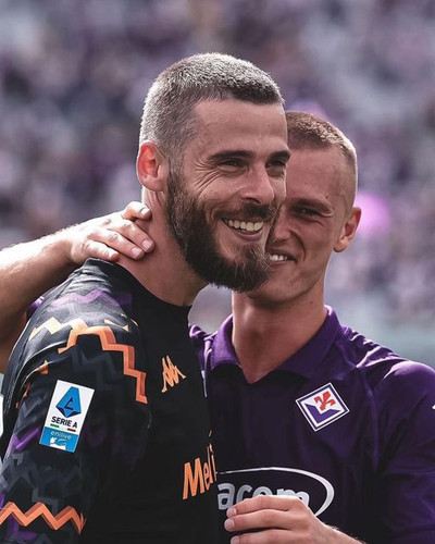 462216926 989939013170934 7619609684200493210 n.jpg?stp=dst jpg s640x640 tt7& nc cat=106&cb=99be929b.jpg